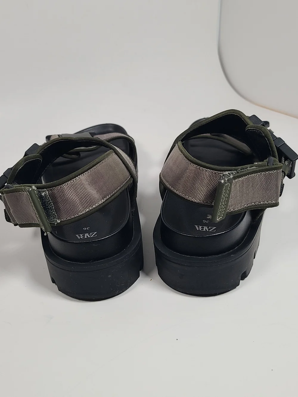 Zara Olive Green and Black Platform Strap Sandals Size 36